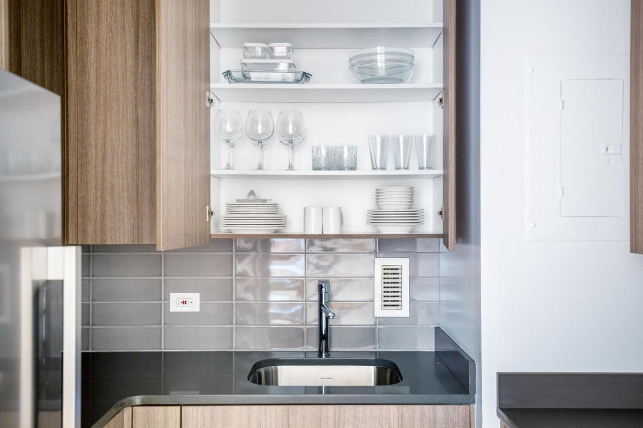 Apartment Sutton Place 2br W Gym Nr Park Nyc-518 *