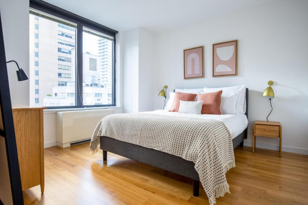 Sutton Place 2br W Gym Nr Park Nyc-518 New York