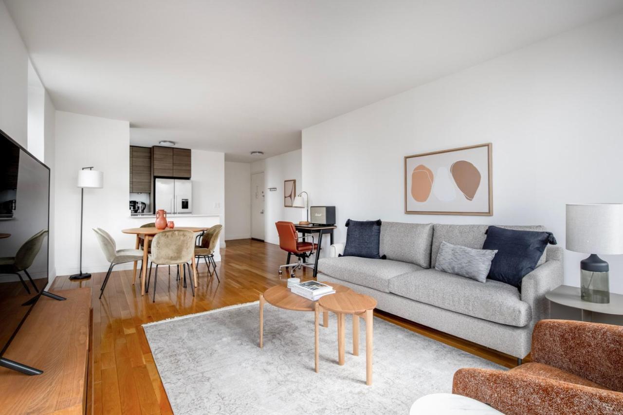 Apartment 1br Nr Broadway W Indoor Pool Gym Nyc-28 *