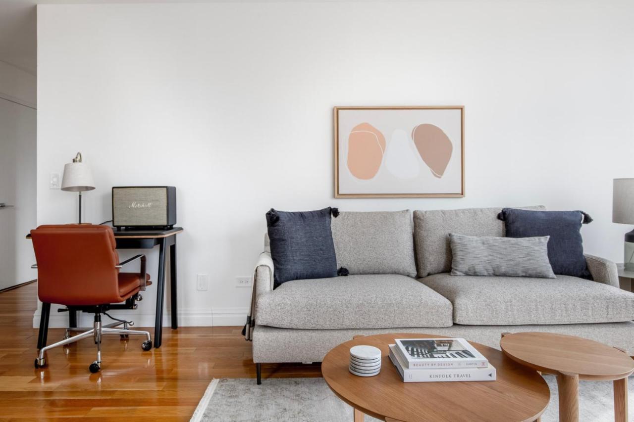 1br Nr Broadway W Indoor Pool Gym Nyc-28 *
