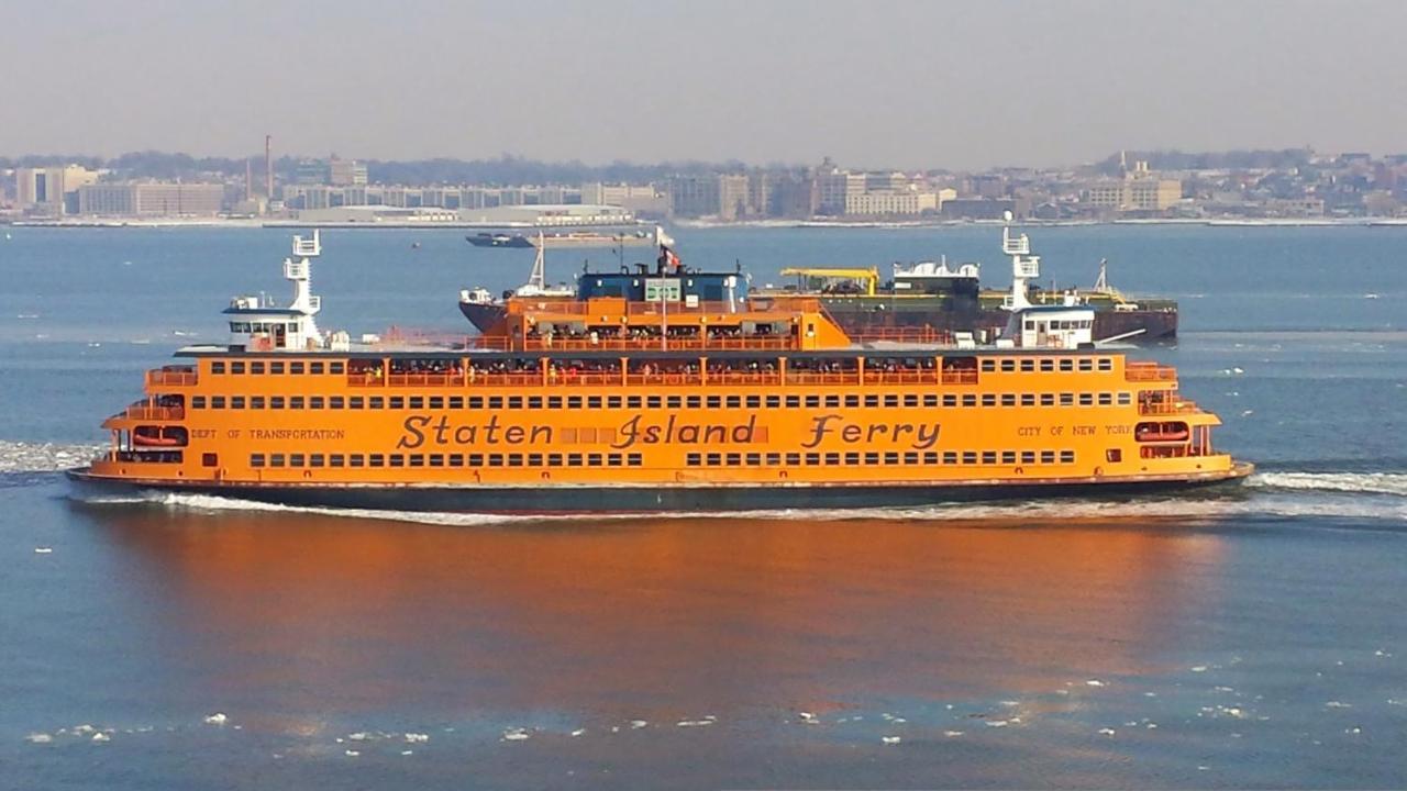 Private Bedroom Near The Free Ferry Boat! Hospedagem domiciliar Nova York
