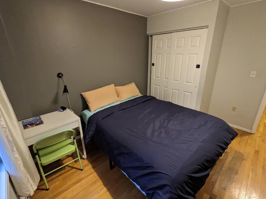 Fawlty Towers In Williamsburg Apartment