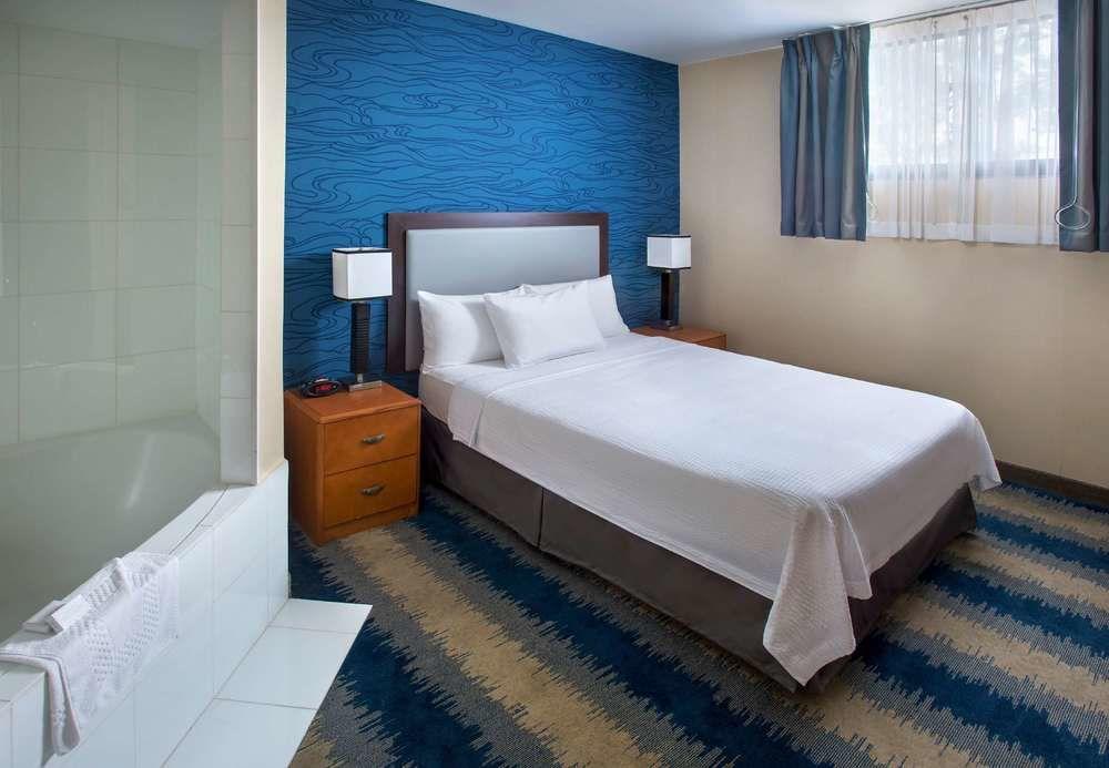 Fairfield By Marriott Laguardia Airport/astoria Hotel