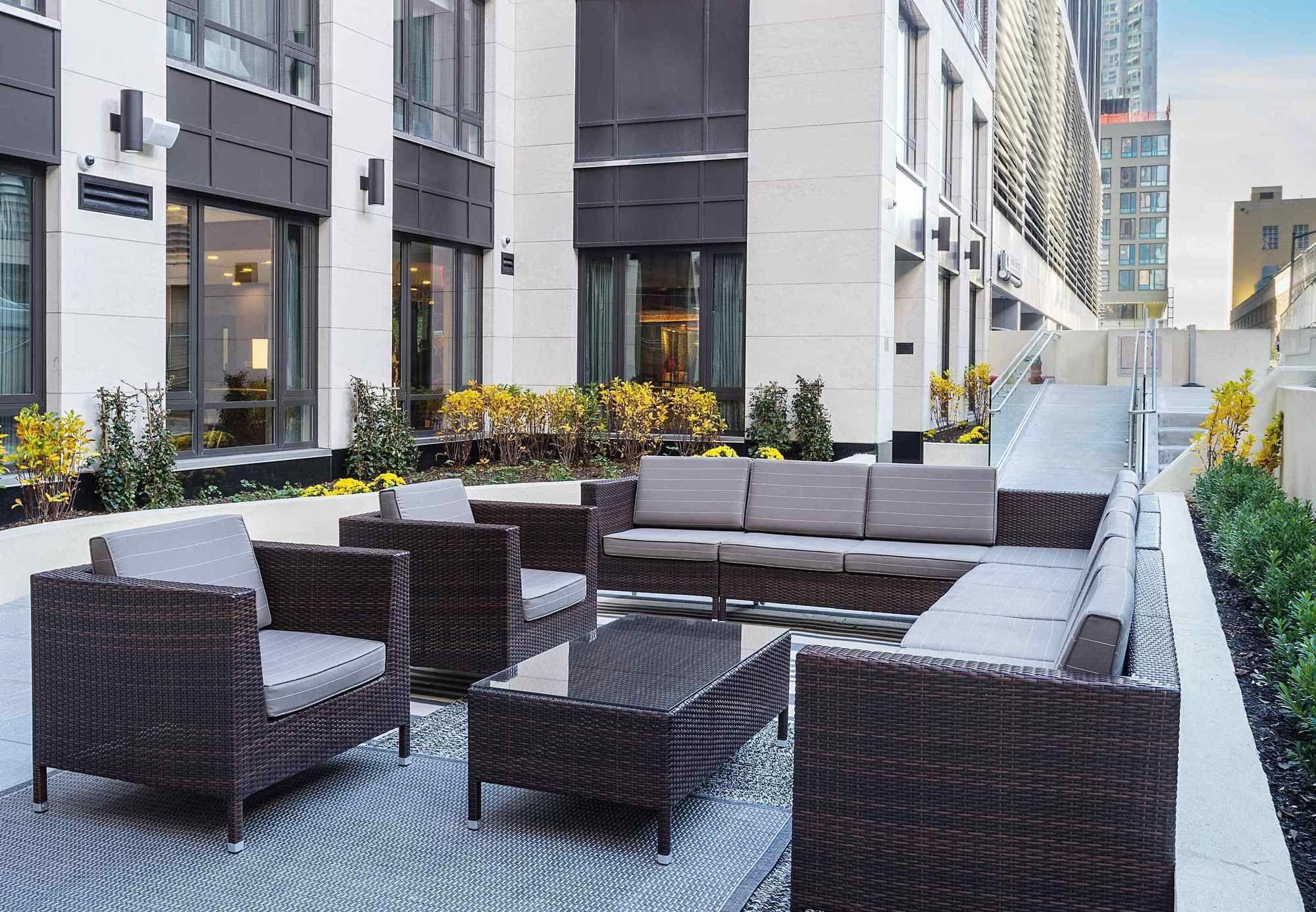 Hotel Fairfield & By Marriott Manhattan/central Park New York