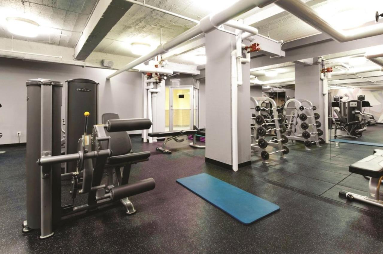 Uws 1br W Gym Wd Doorman Nr Central Park Nyc-377 *