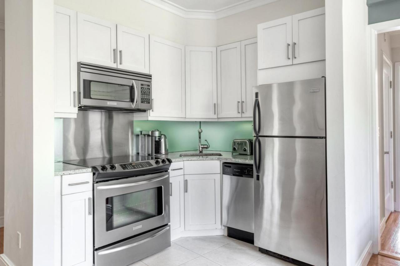 Upper W Side 1br W Gym By Lincoln Sq Nyc-331 New York