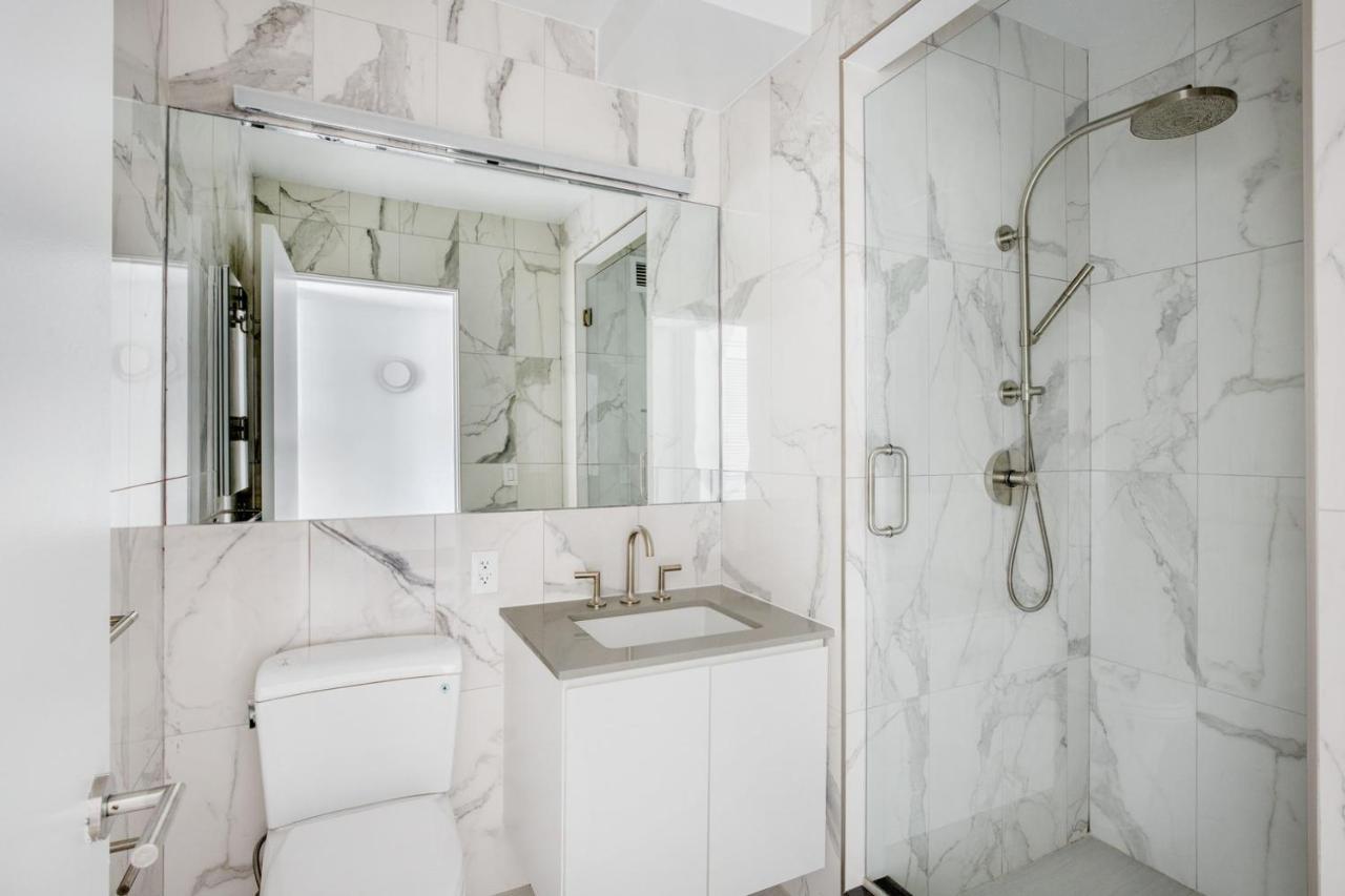 Ues 2br W Gym Wd Nr Riverside Park Nyc-1184 Apartment New York