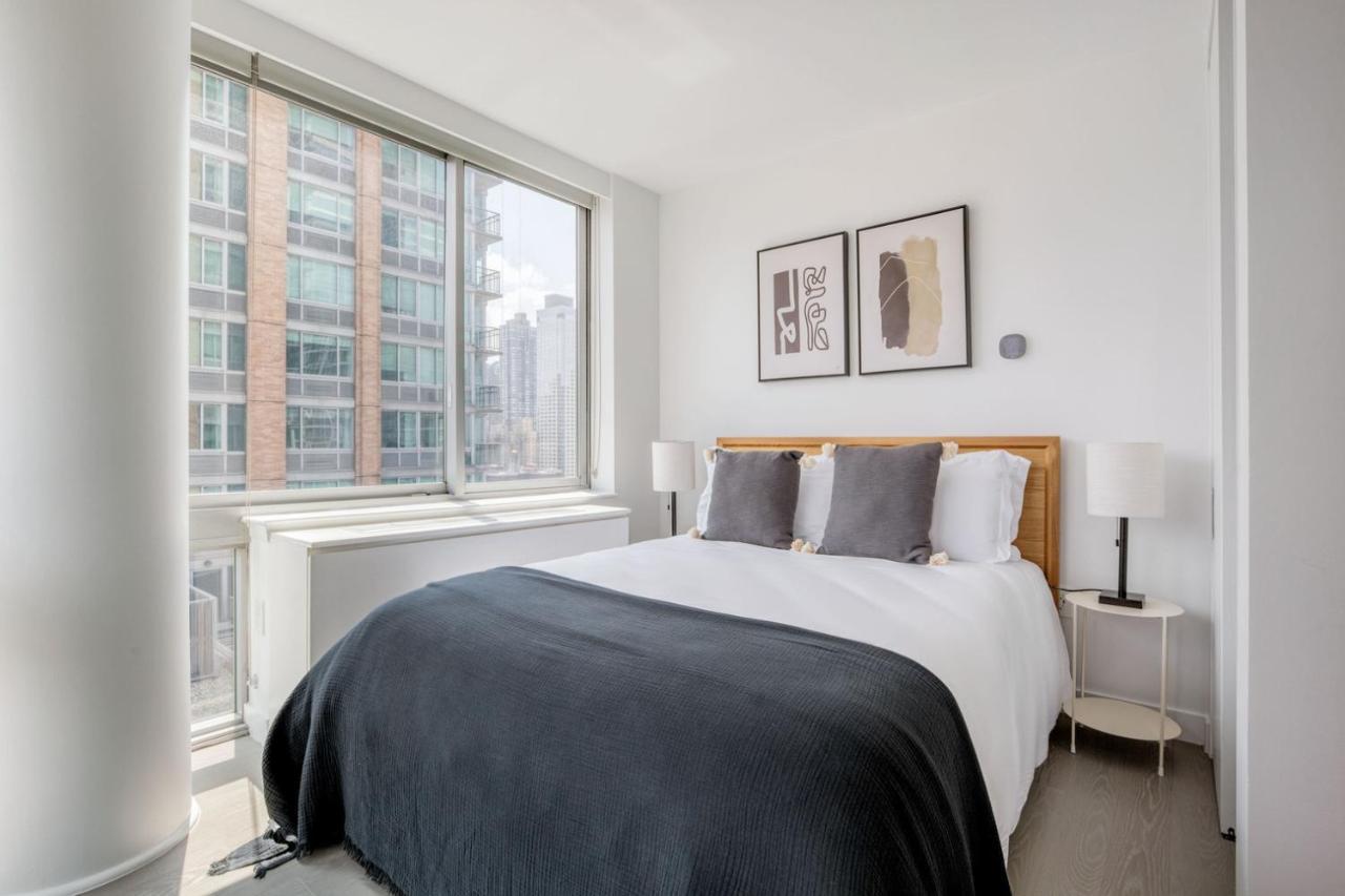 Ues 2br W Gym Wd Nr Riverside Park Nyc-1184 Apartment New York