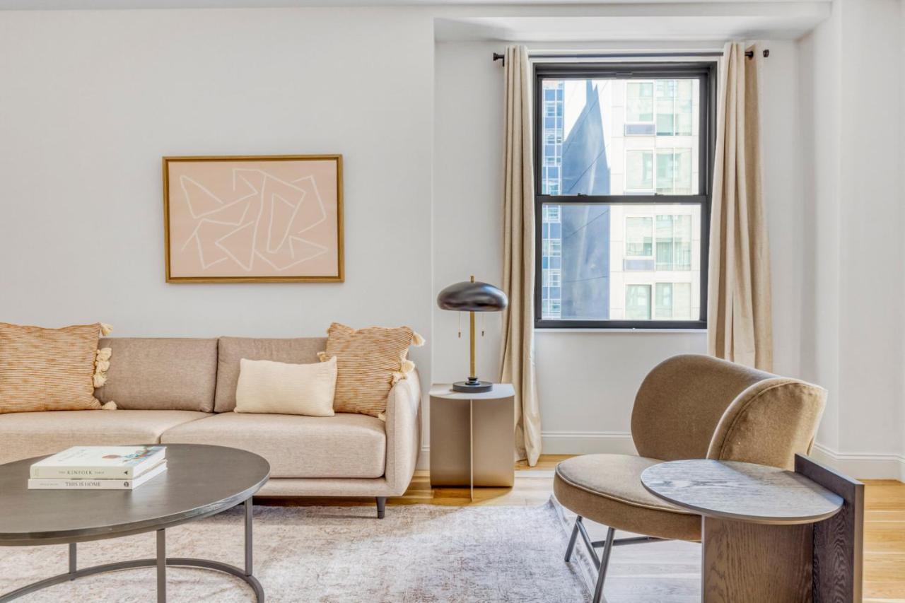 Apartment Midtown 2br W Doorman Wd Nr Grand Nyc-775 New York
