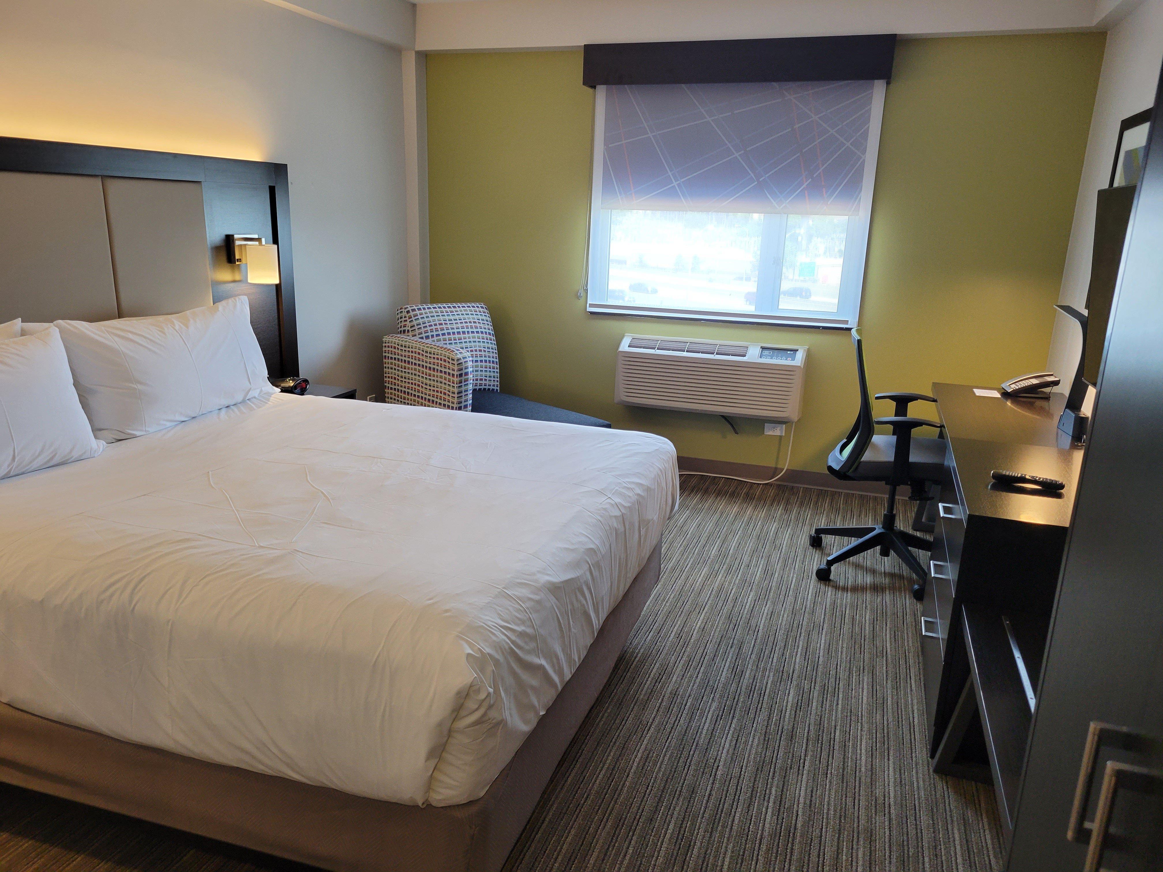 Hotel Holiday Express Maspeth By Ihg 2*