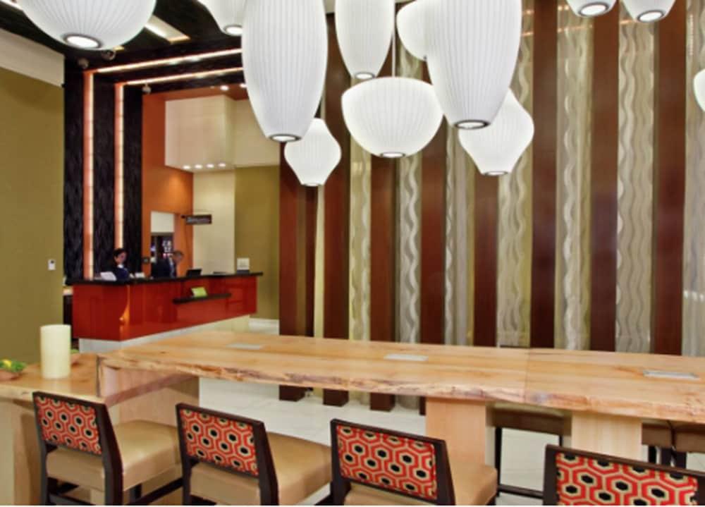 Hilton Garden New York/midtown Park Avenue 3*