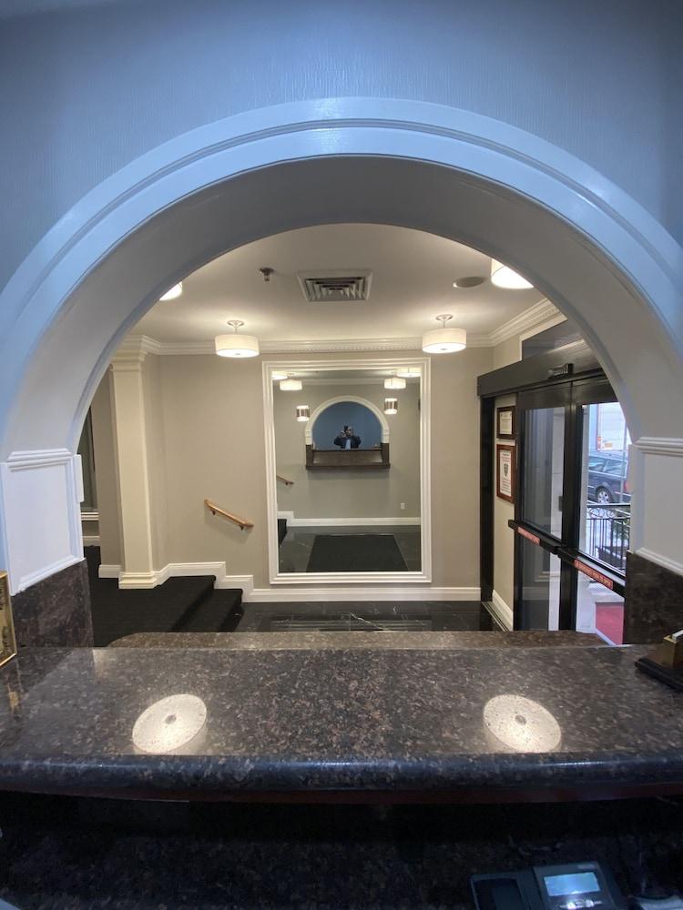 Hotel 31 Extended