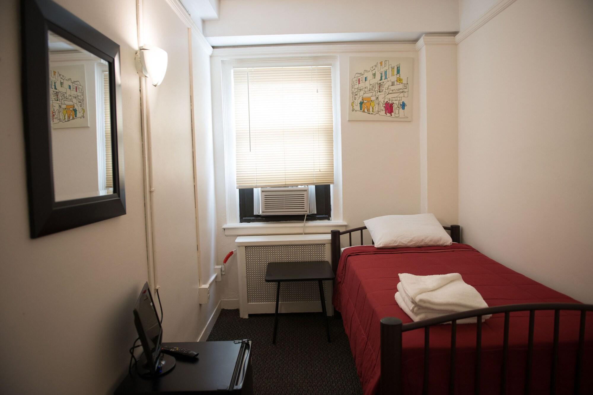Hostel Flushing Ymca *