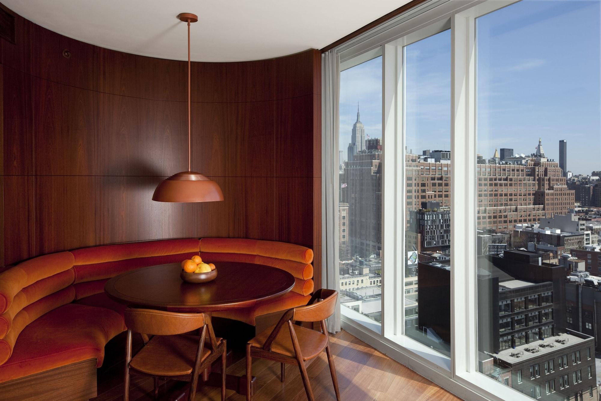 The Standard, High Line 4*