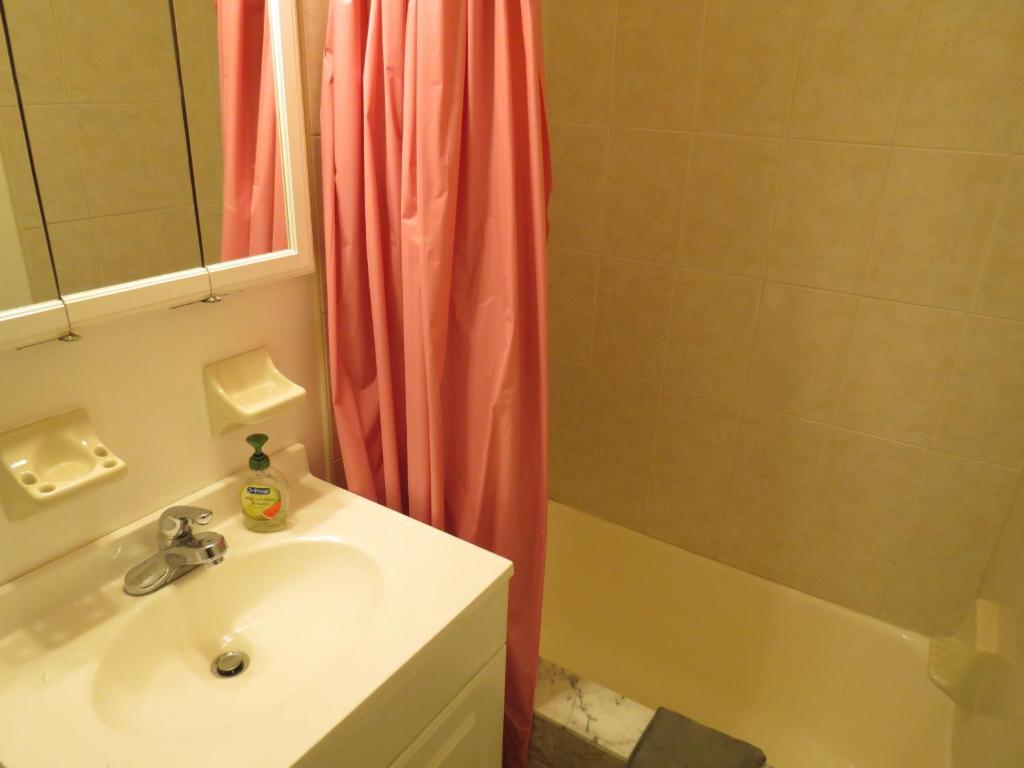 Hotel Midtown East 3*