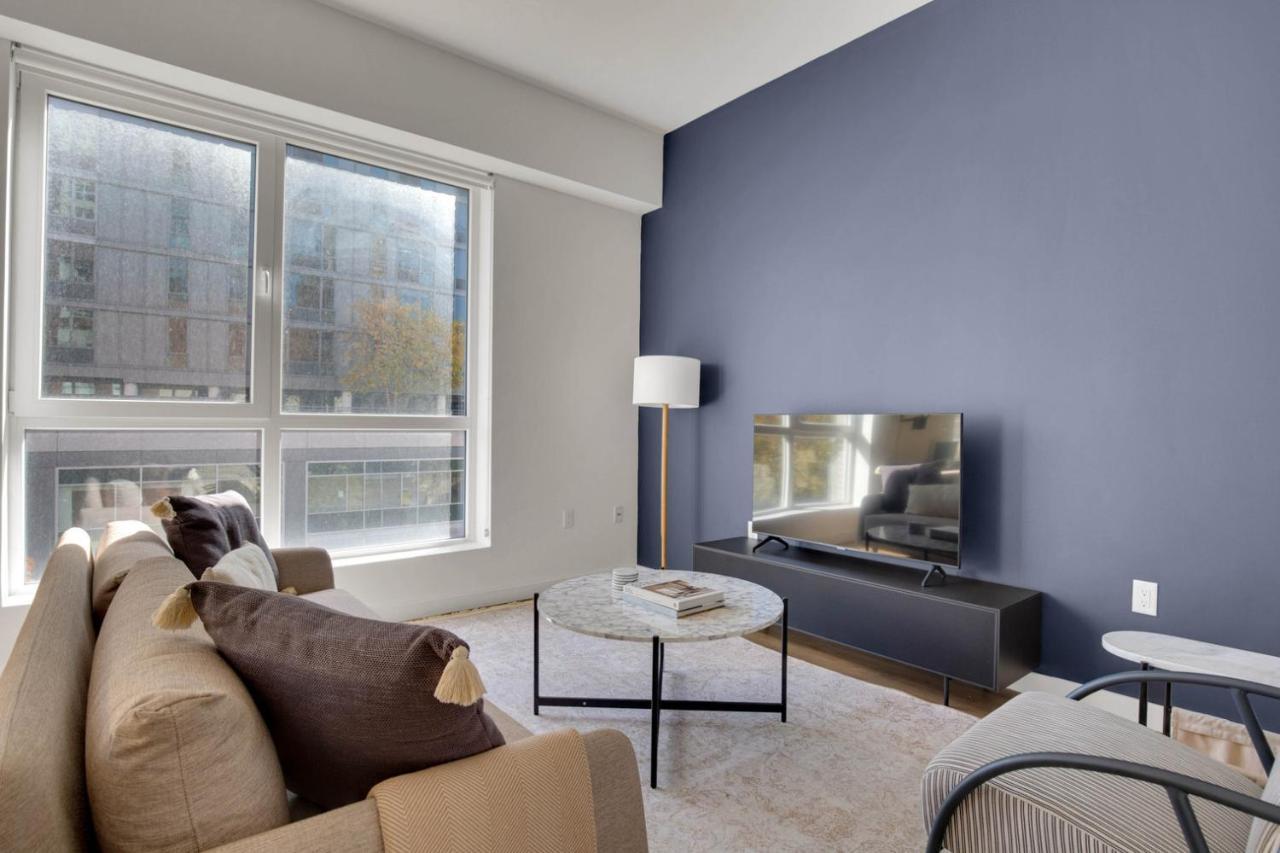 Apartment Uws Jr 1br W Elevator Wd Nr Park Nyc-1019 *