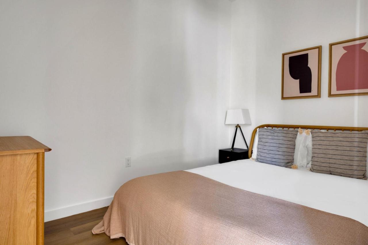 Uws Jr 1br W Elevator Wd Nr Park Nyc-1019
