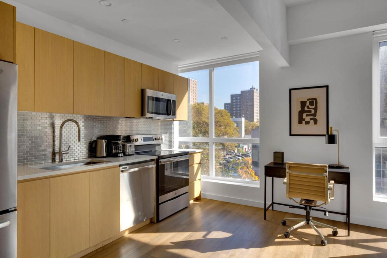 Uws Jr 1br W Elevator Wd Nr Park Nyc-1019 Apartment