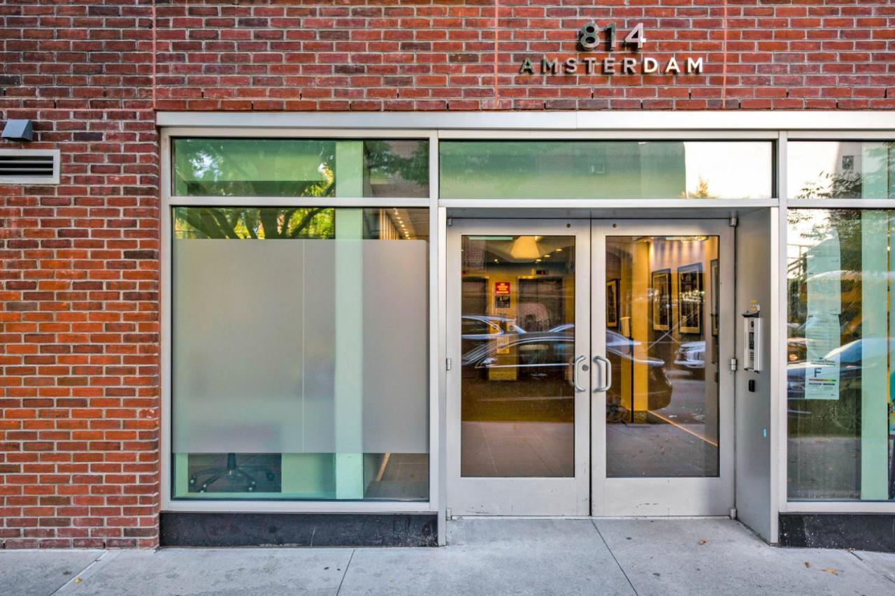 Apartment Uws Jr 1br W Elevator Wd Nr Park Nyc-1019 *