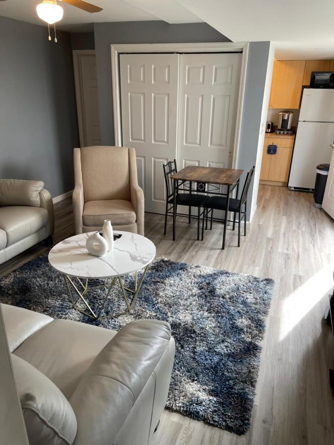 Modern One Bedroom * New York