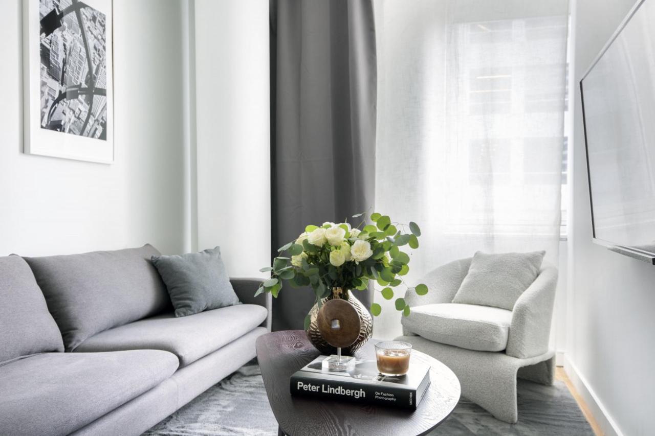 Apartment Beautiful 2bd Near Times Square New York