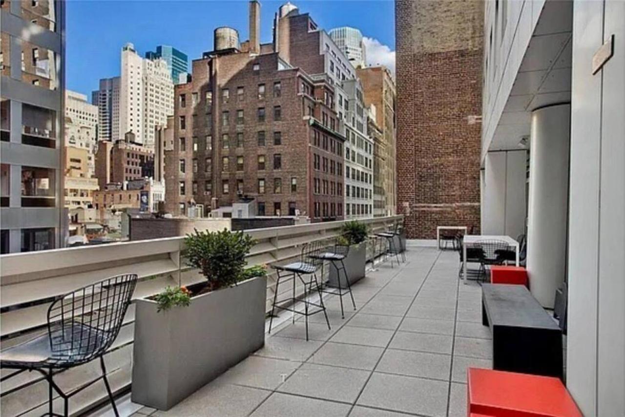 Beautiful 2bd Near Times Square *