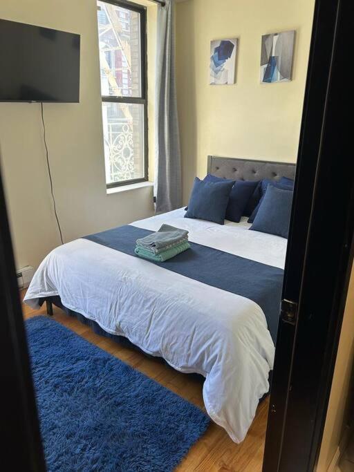 Apartment 6-bedroom By Central Park *