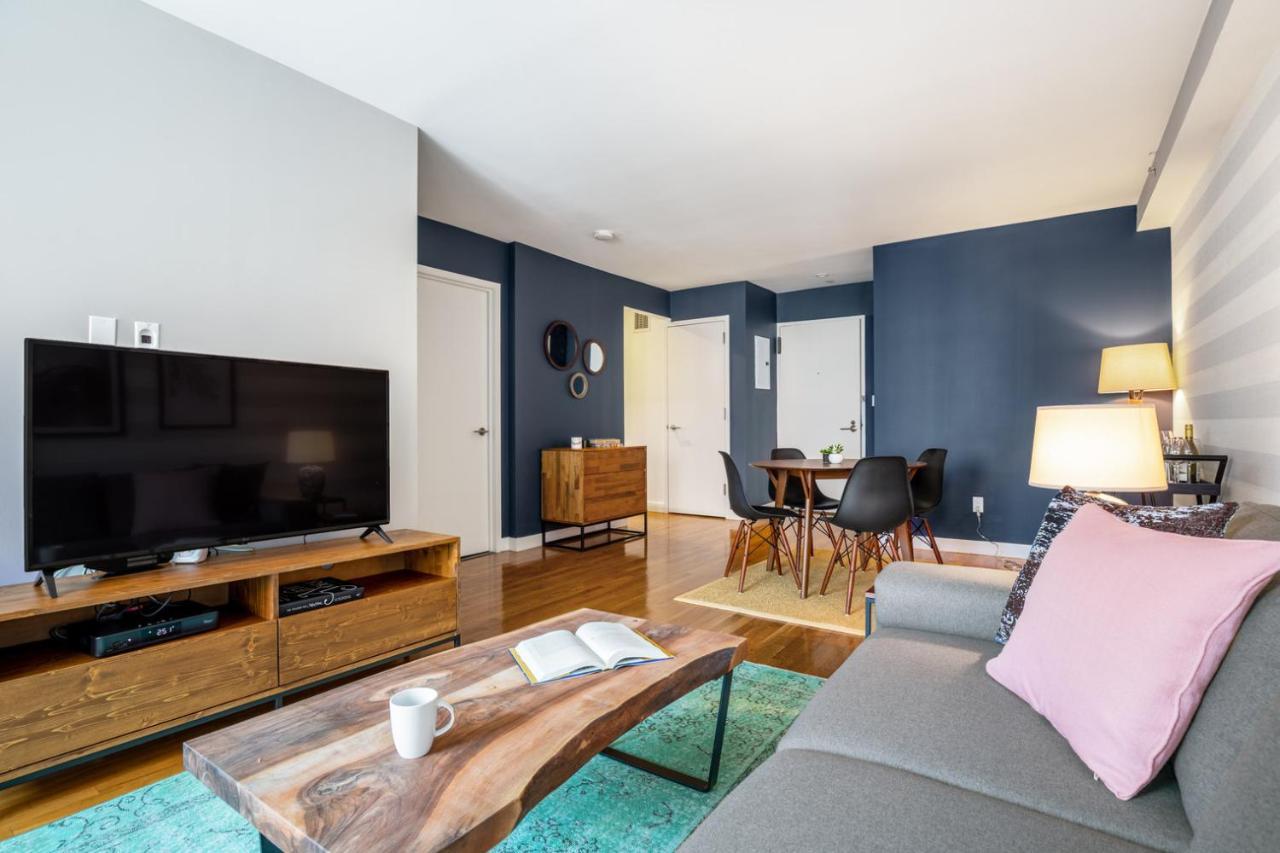 Chelsea 1br W Balcony Doorman Gym Nyc-135 New York