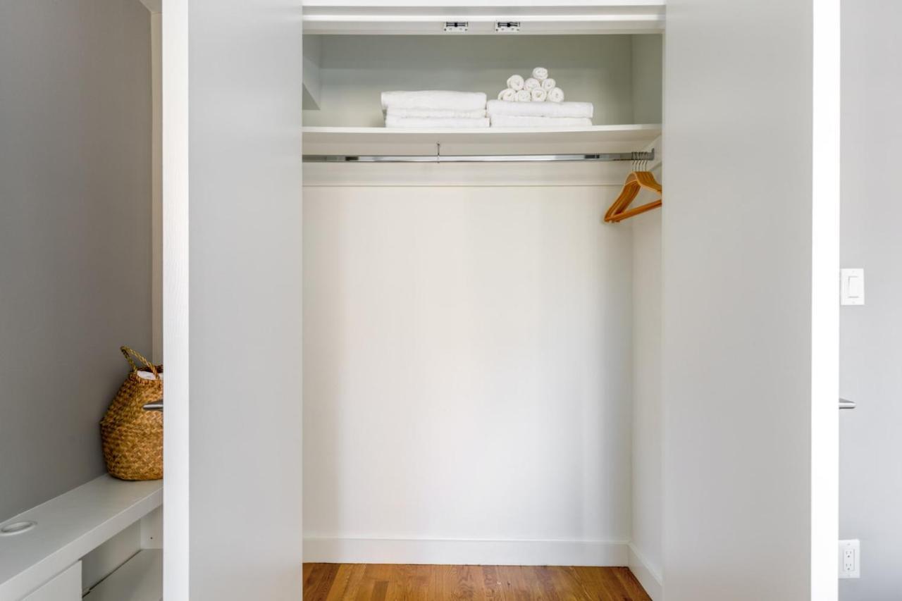 Chelsea 1br W Balcony Doorman Gym Nyc-135 New York