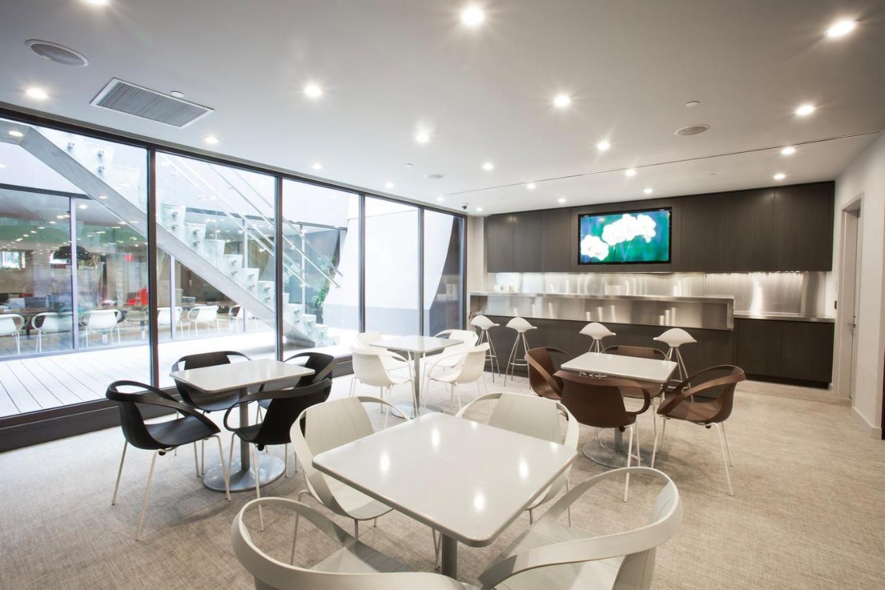 Chelsea 1br W Balcony Doorman Gym Nyc-135 Apartment New York