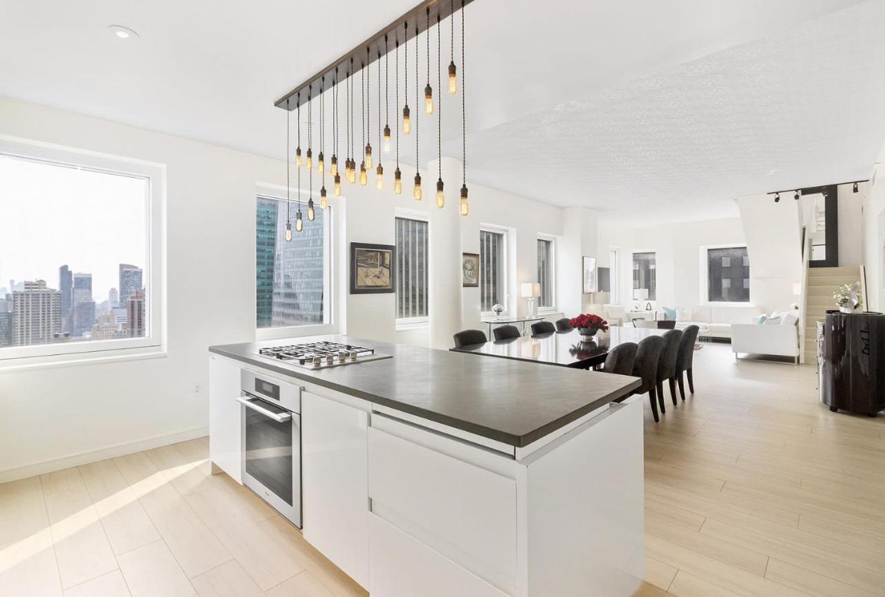 Luxury 5 Bedroom Near 5th Avenue Manhattan Apartment
