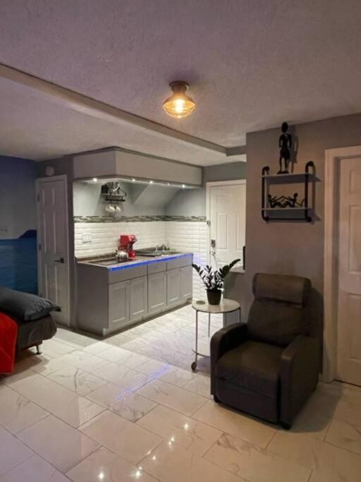 Brooklyn Luxury Spring Retreat With Private Outdoor Space Apartamento