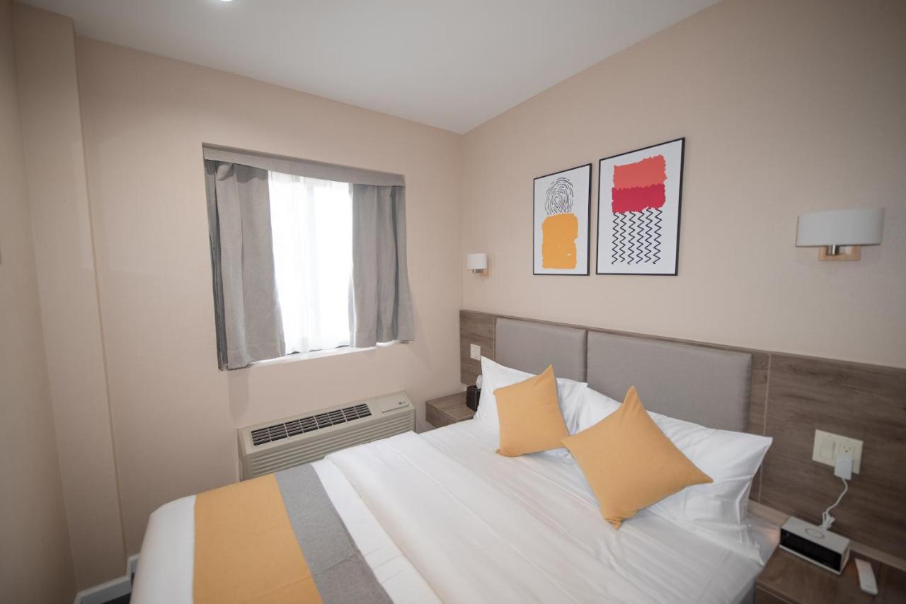 Hotel Flushing Garden 2*