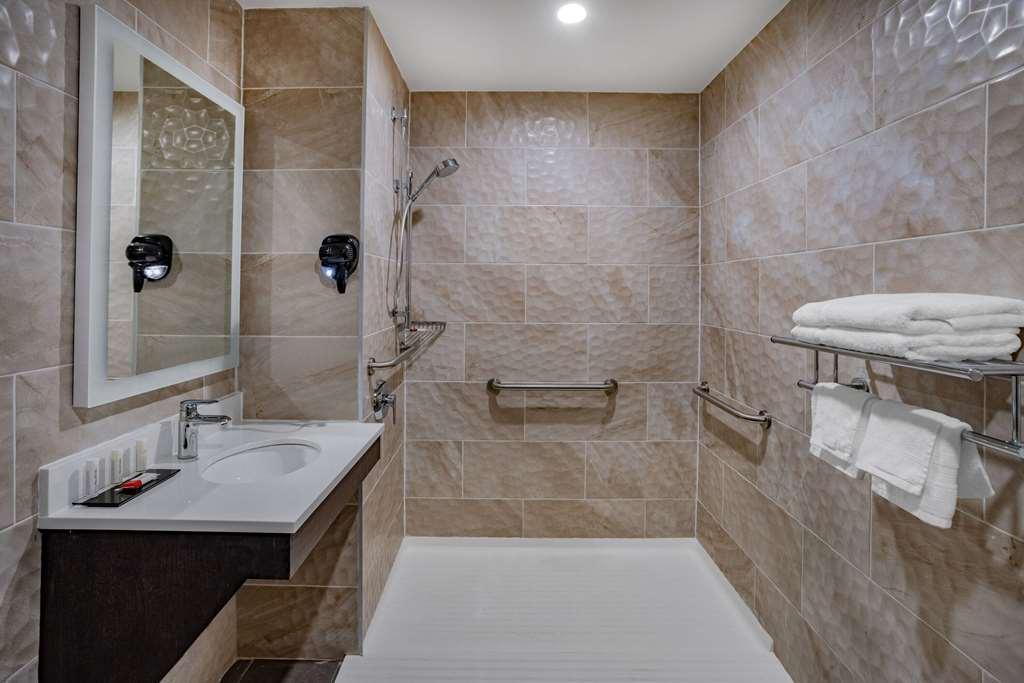 Days By Wyndham Bronx Nyc Nova York