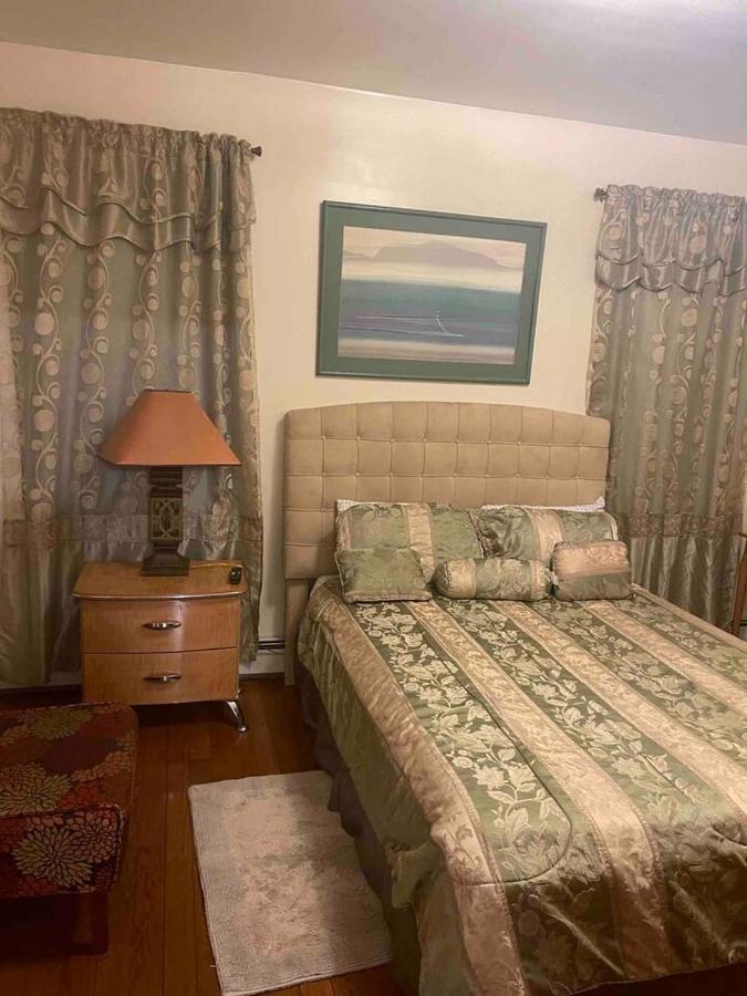 A Private Humble Abode * New York