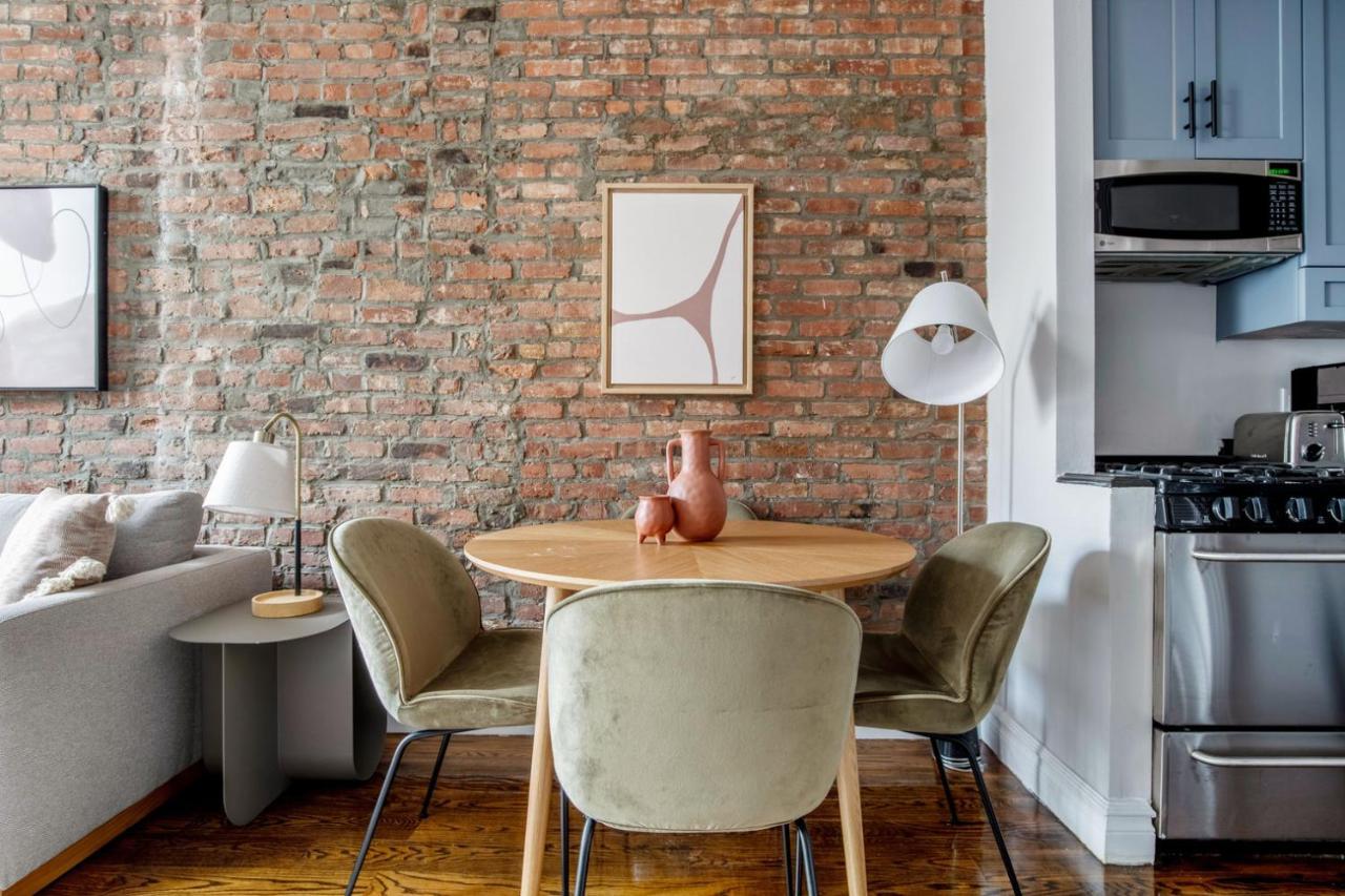 East Village 2br W Wd Nr Groceries Nyc-1221