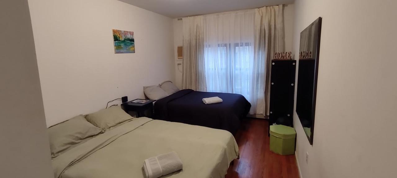 Spacious For 4 People In Williamsburg ! Hospedagem domiciliar Nova York