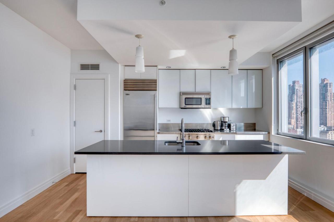 Midtown West 2br W Gym Wd Nr Hudson River Nyc-1243 New York
