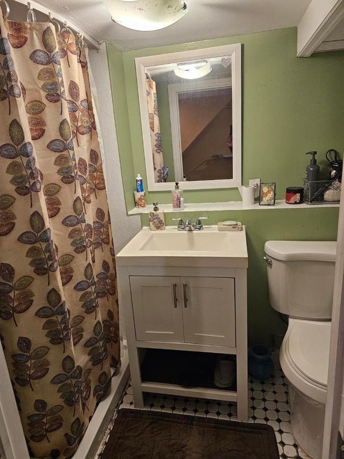 Gasthof Warm Queens 5 Min From Laguardia 1 Min From Train *