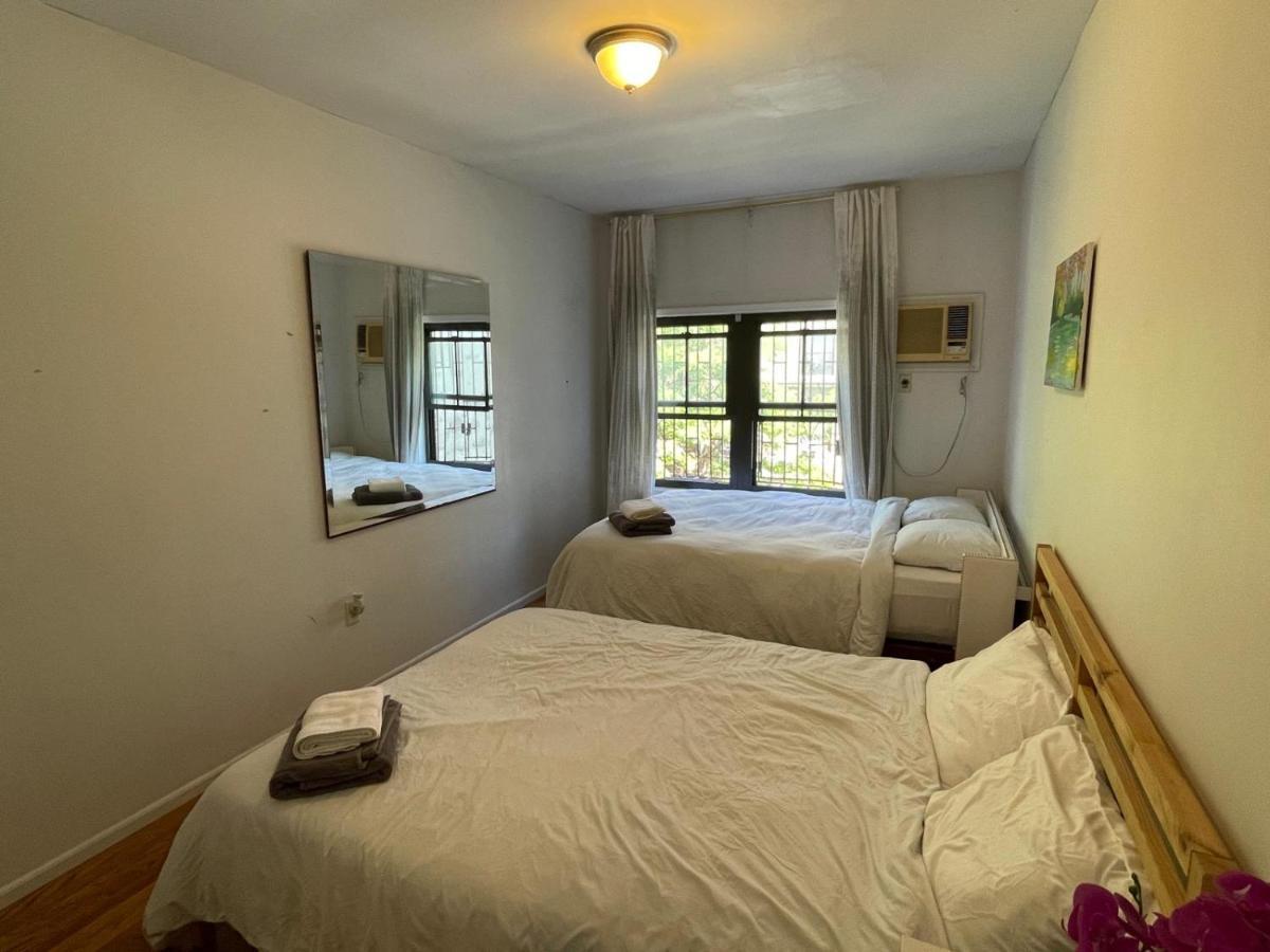 Spacious Bedroom For 4 In Shared Townhouse+garden * Nova York