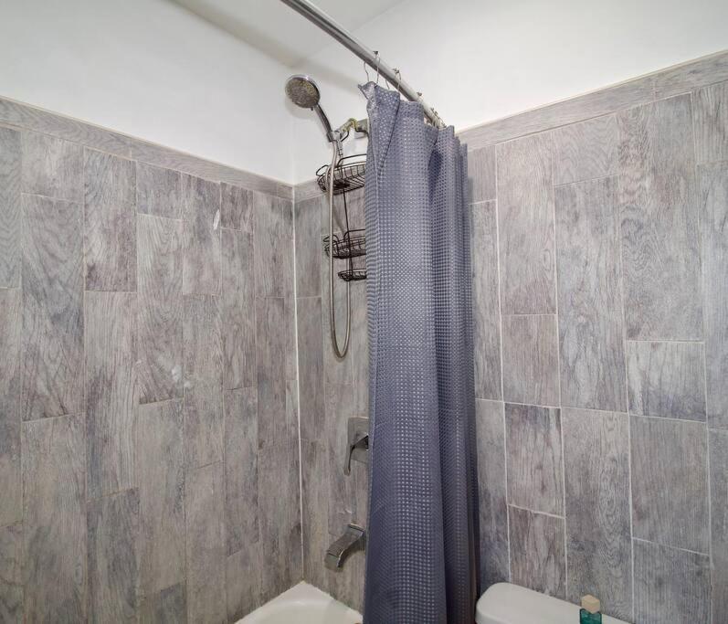 Tuk Ahoy - Indigo Apartment