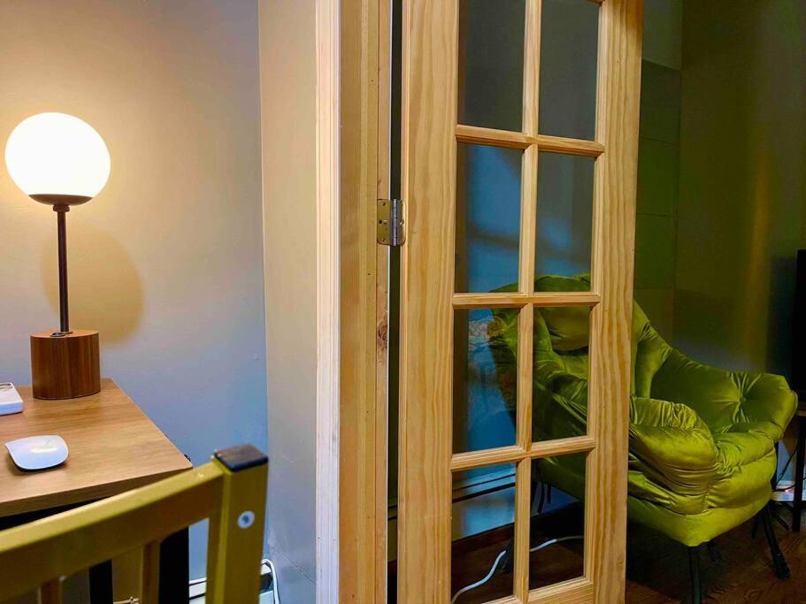 Apartamento Cozy Staycation - Brooklyn Close To Train Stations *