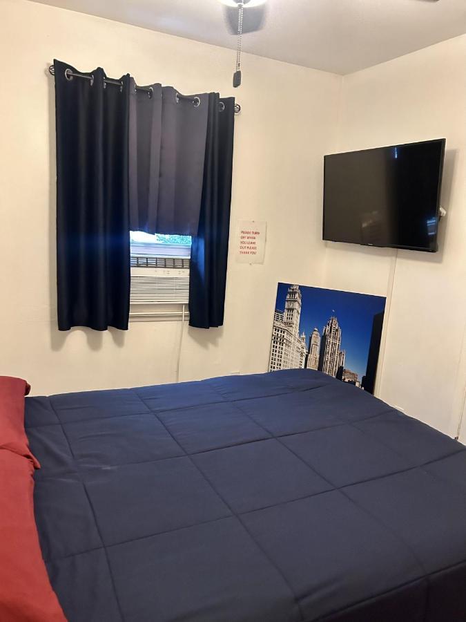 A Spacious & Blissful In Queens Apartment