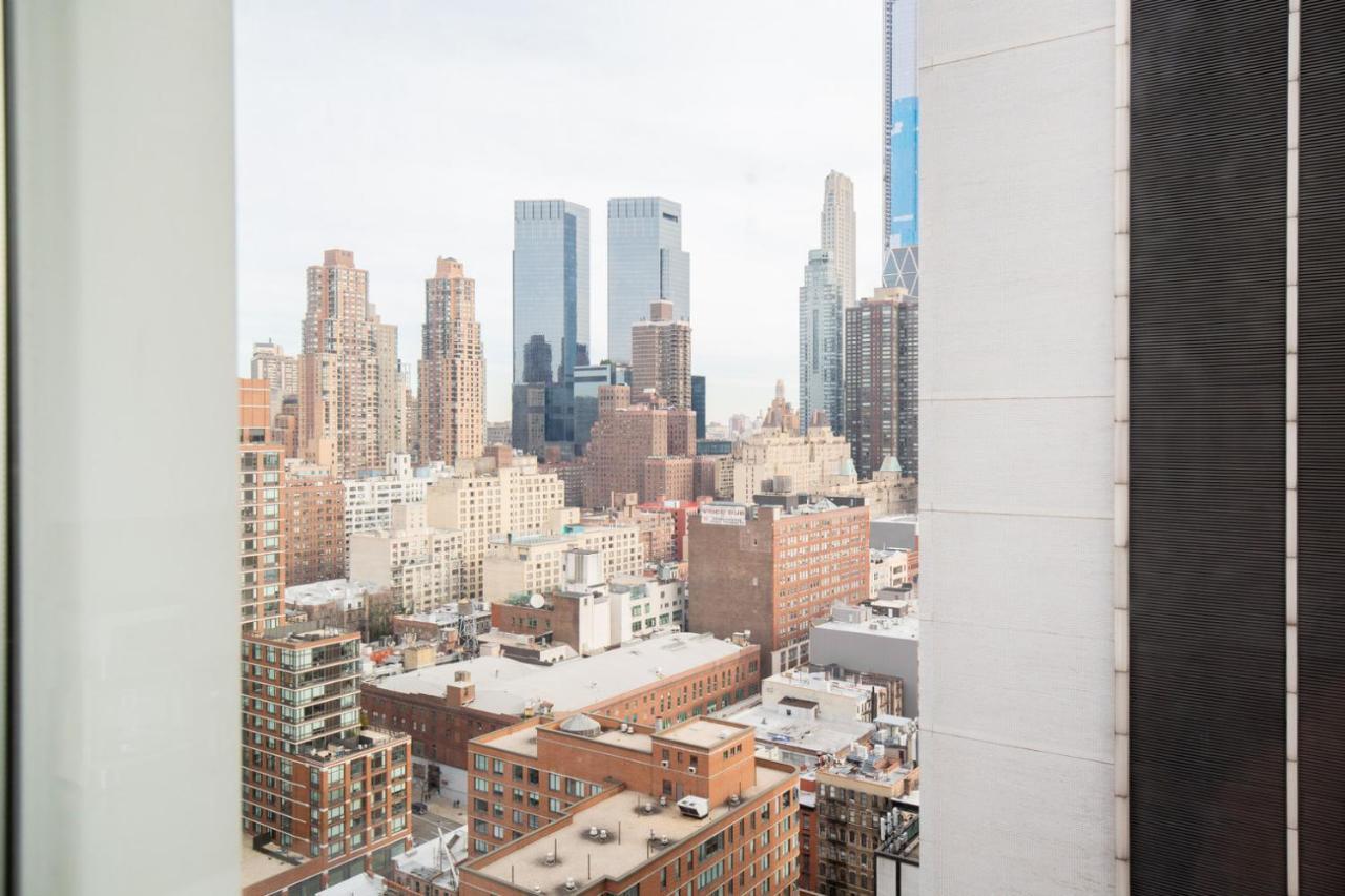 Midtown W 2br W Gym Pools Wd Doorman Nyc-360 Apartment