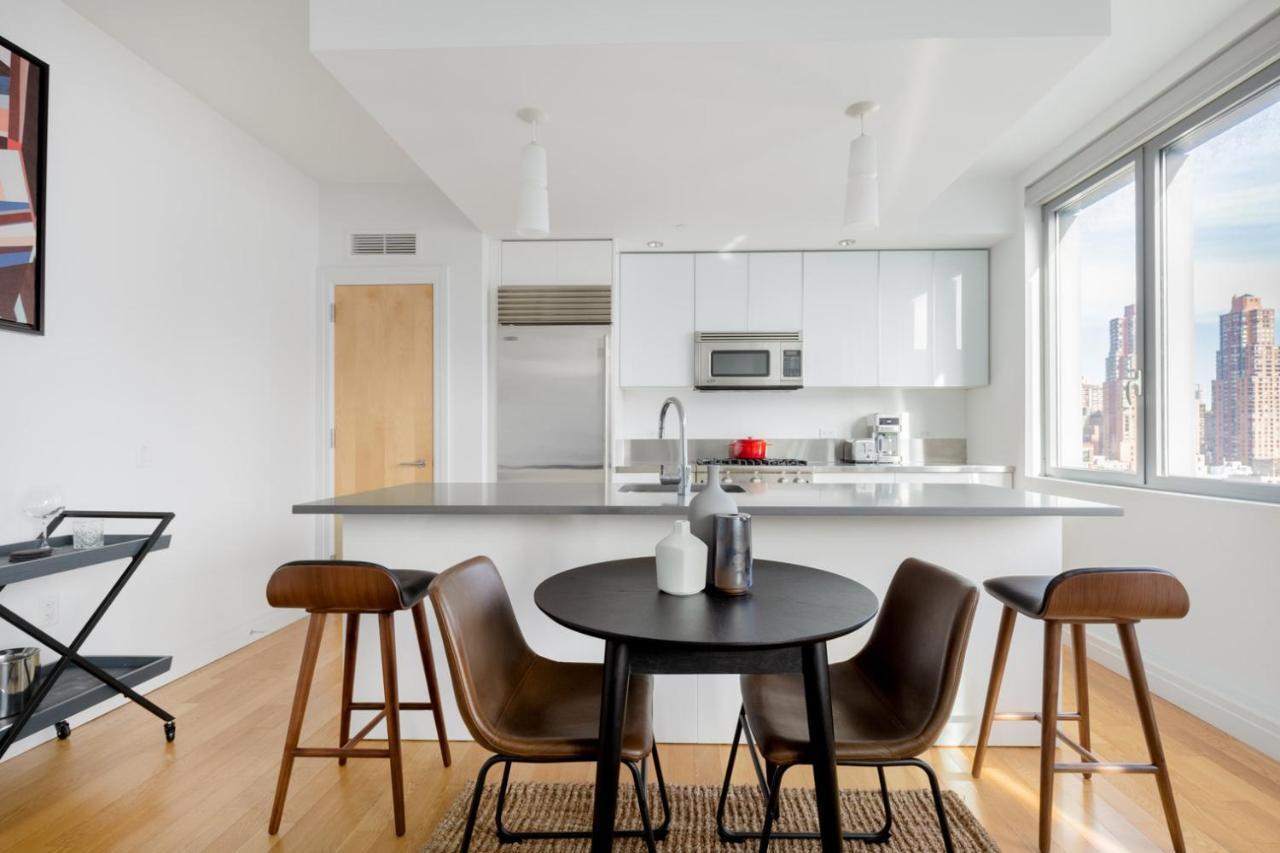 Midtown W 2br W Gym Pools Wd Doorman Nyc-360 Apartment New York
