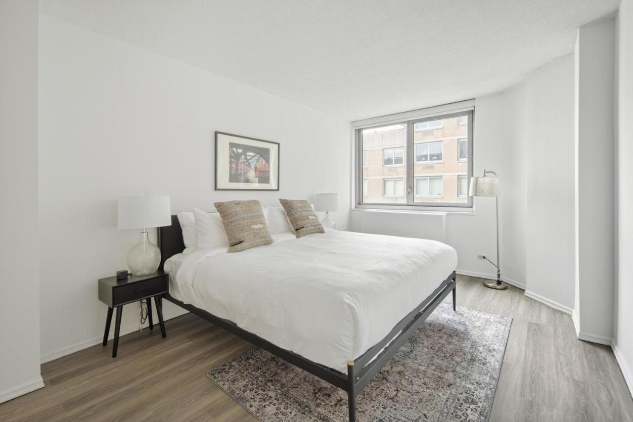 Midtown East 1br W Gym Nr East River Esplanade Nyc-1382 Nova York