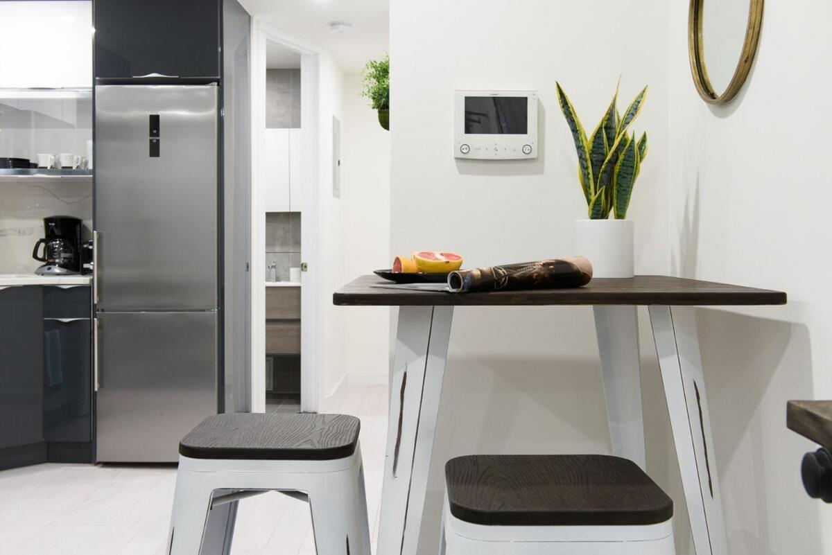 Apartment 75-1b New Prime Upper East W D Elevator