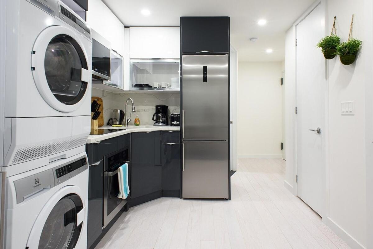 75-1b New Prime Upper East W D Elevator Apartment New York