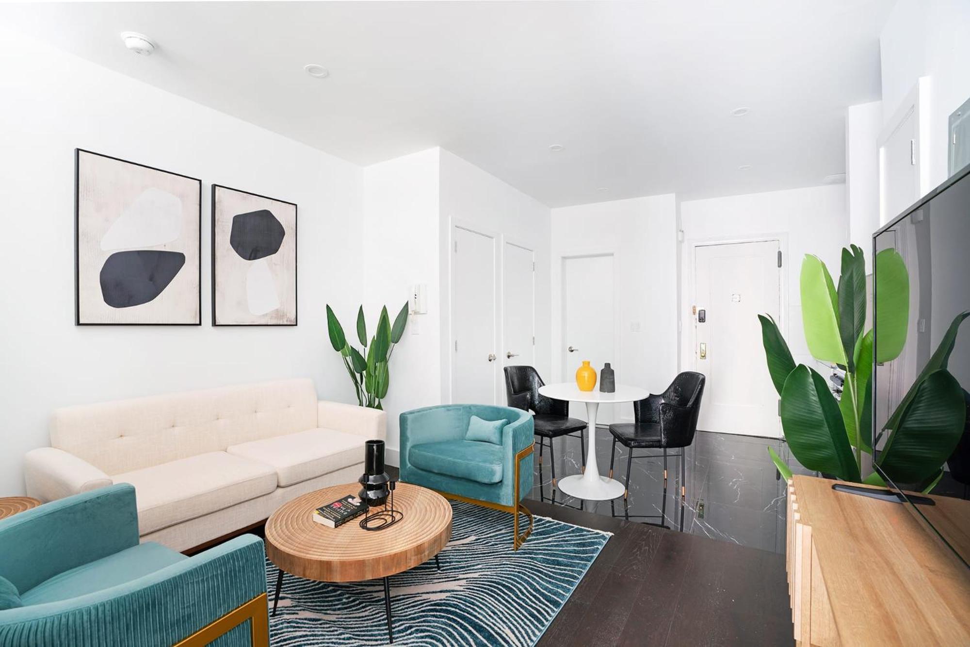 444-4f Newly Renovated 1br In Midtown West Apartment