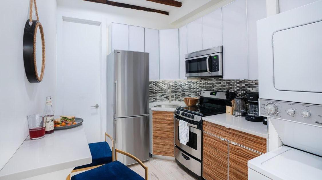 24-3 Prime Gramercy New W D Terrace * New York